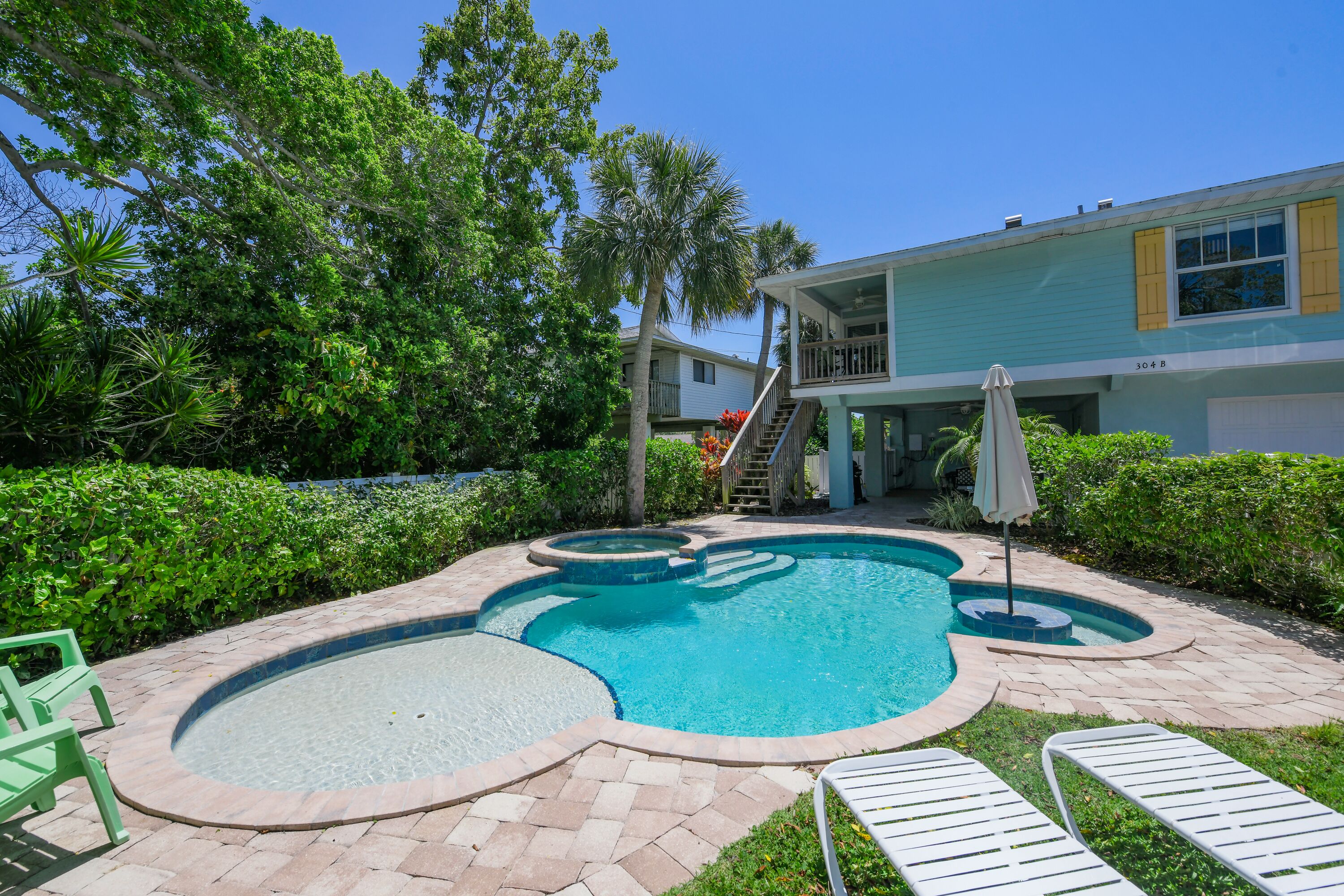 Anna Maria Island Family-Friendly Home with Pool, 6 mins to Beach - Beach Isle