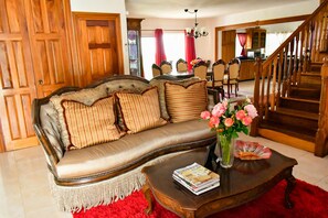 تلفزيون ذكي، شاشة كمبيوتر، طابعة