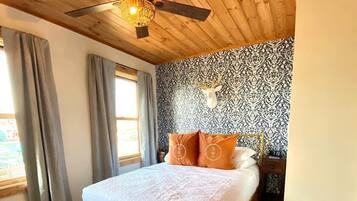 1 chambre, fer et planche Ă repasser, Wi-Fi, draps fournis