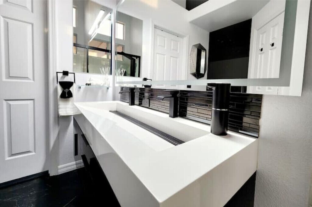 Sexy Las Vegas Experience w/pool