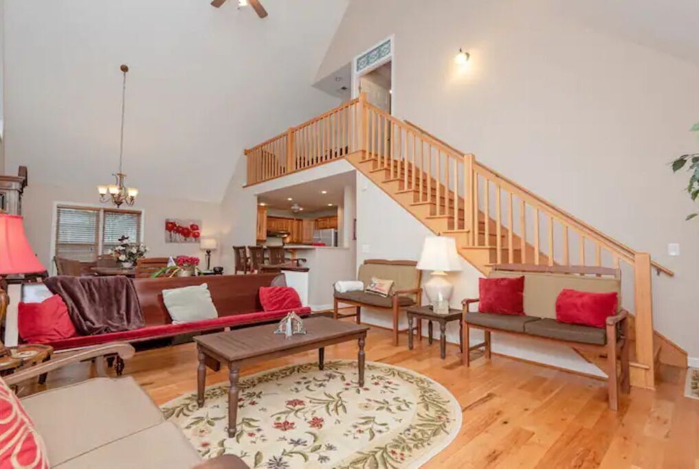 Cross Creek Retreat NC Mountains 2BR Cabin