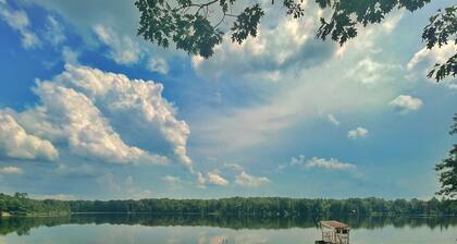 Black Bear Lodge with Lake View