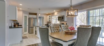 Walk to Lake Wallenpaupack: Poconos Vacation Home
