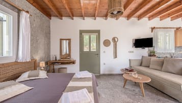 1 bedroom, iron/ironing board, travel crib, free WiFi