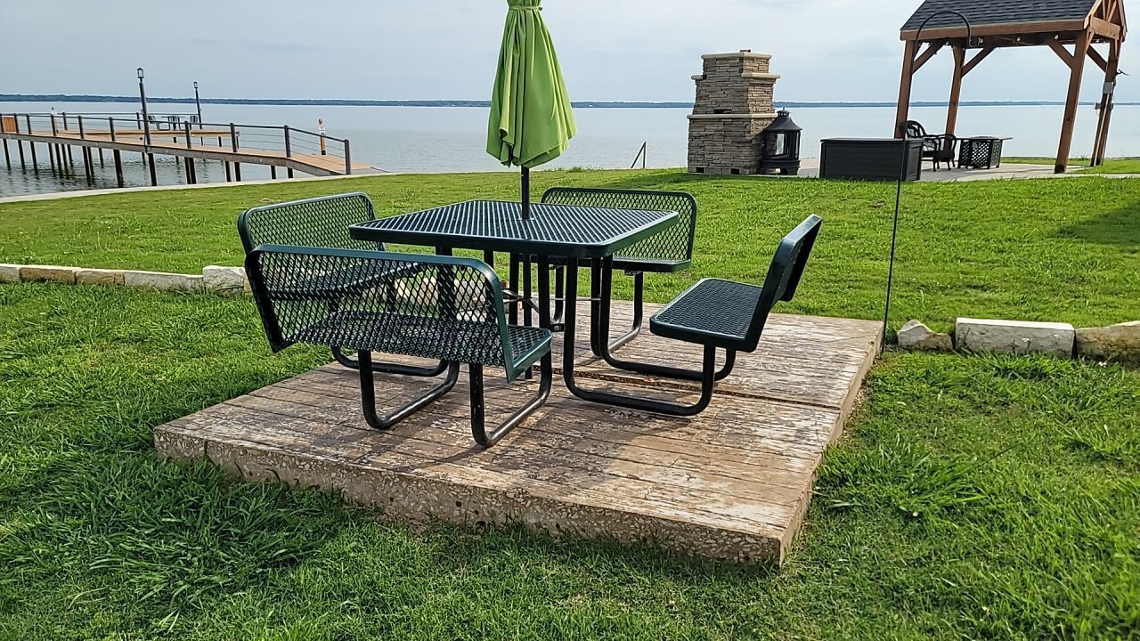 Lake Life 107 @ Peninsula Point