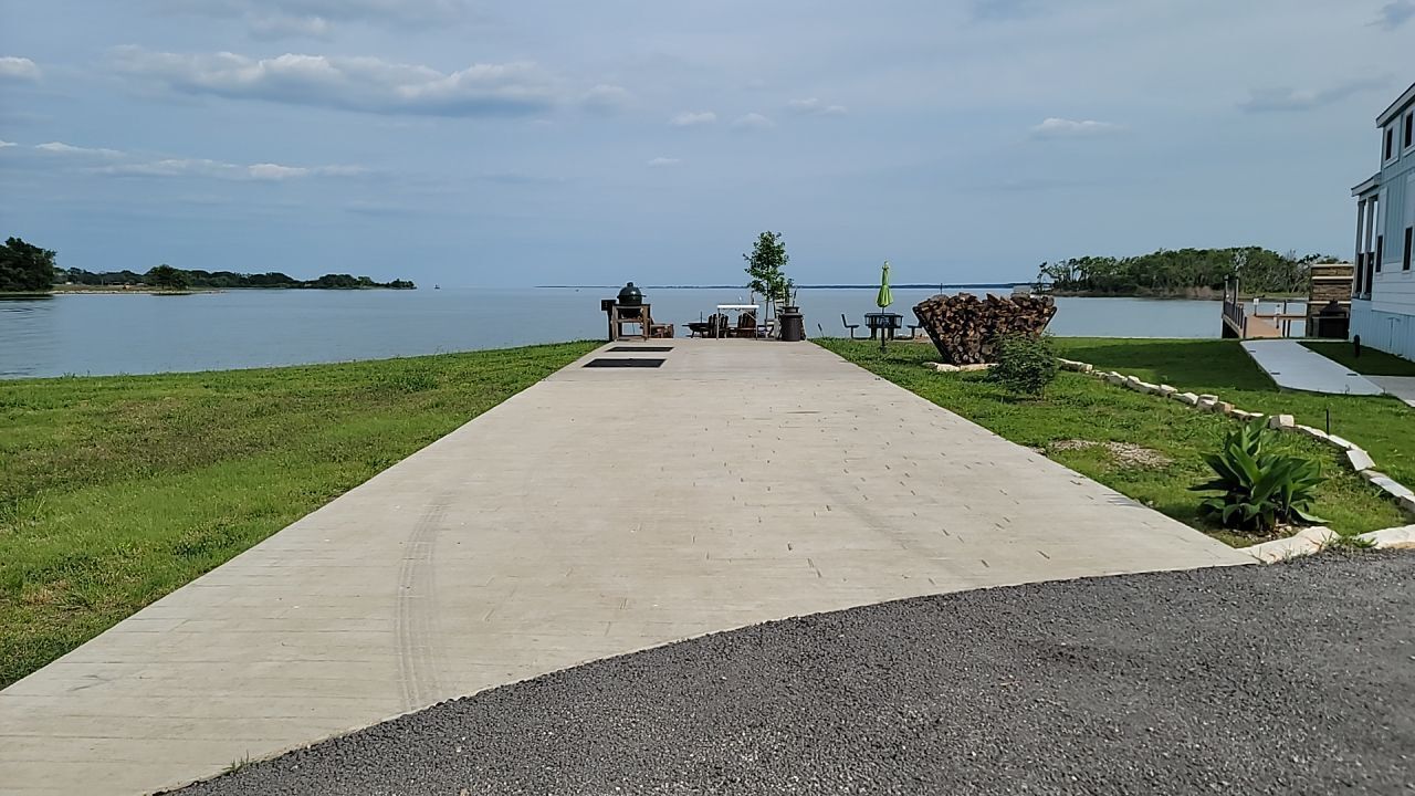 Lake Life 107 @ Peninsula Point