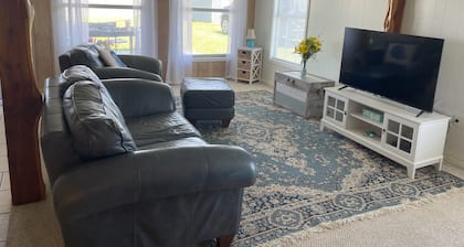 Bayfront Home w/Private Lighted Fishing Pier