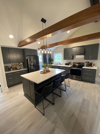 Fridge, microwave, oven, stovetop. Large Family Bungalow Sleeps 14, Close to Grand Park, Newly Renovated Private