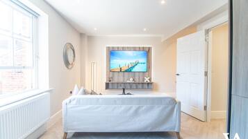 Premium Apartment | Living area | 70-inch Smart TV with digital channels, TV, Netflix