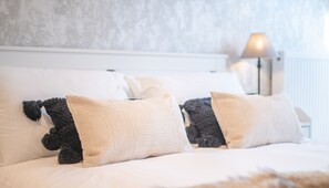 Apartament de luxe | Llençols de cotó egipci, roba de llit d'alta qualitat i cobrellits 