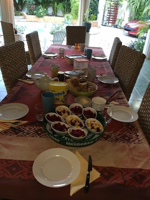 Daily local cuisine breakfast for a fee - Le domaine des Doudous (Saint-Pierre)