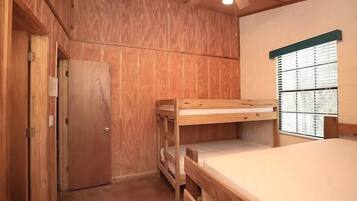 2 bedrooms, WiFi