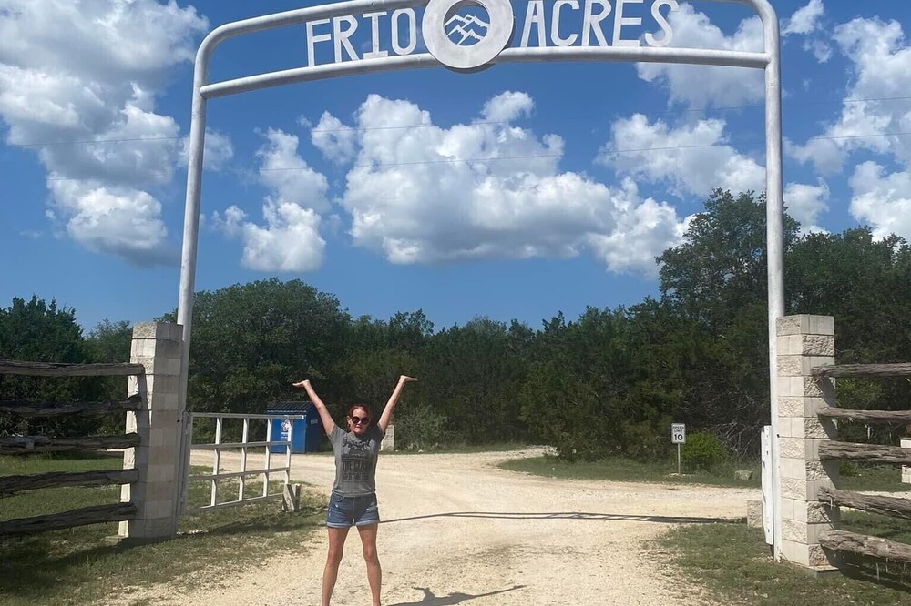 Frio Acres Cabin # 5