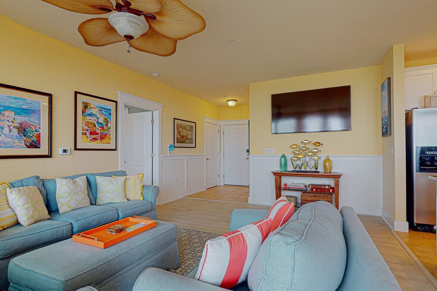 Dawn On The Bay at Pointe West