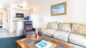 TV - Coastal & Quaint (Galveston)