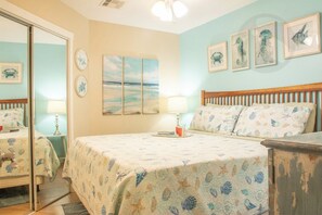 1 soverom, strykejern/-brett, wi-fi (inkludert) og sengetøy