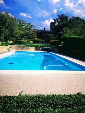Alberca al aire libre