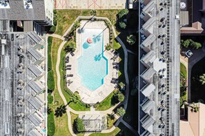 Beheizter Pool