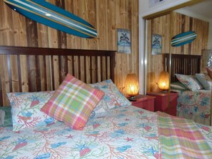 1 soverom, strykejern/-brett, wi-fi (inkludert) og sengetøy