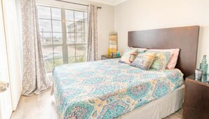 3 bedrooms, iron/ironing board, free WiFi, bed sheets - Seaside Dreams True Beachfront Condo (Galveston)