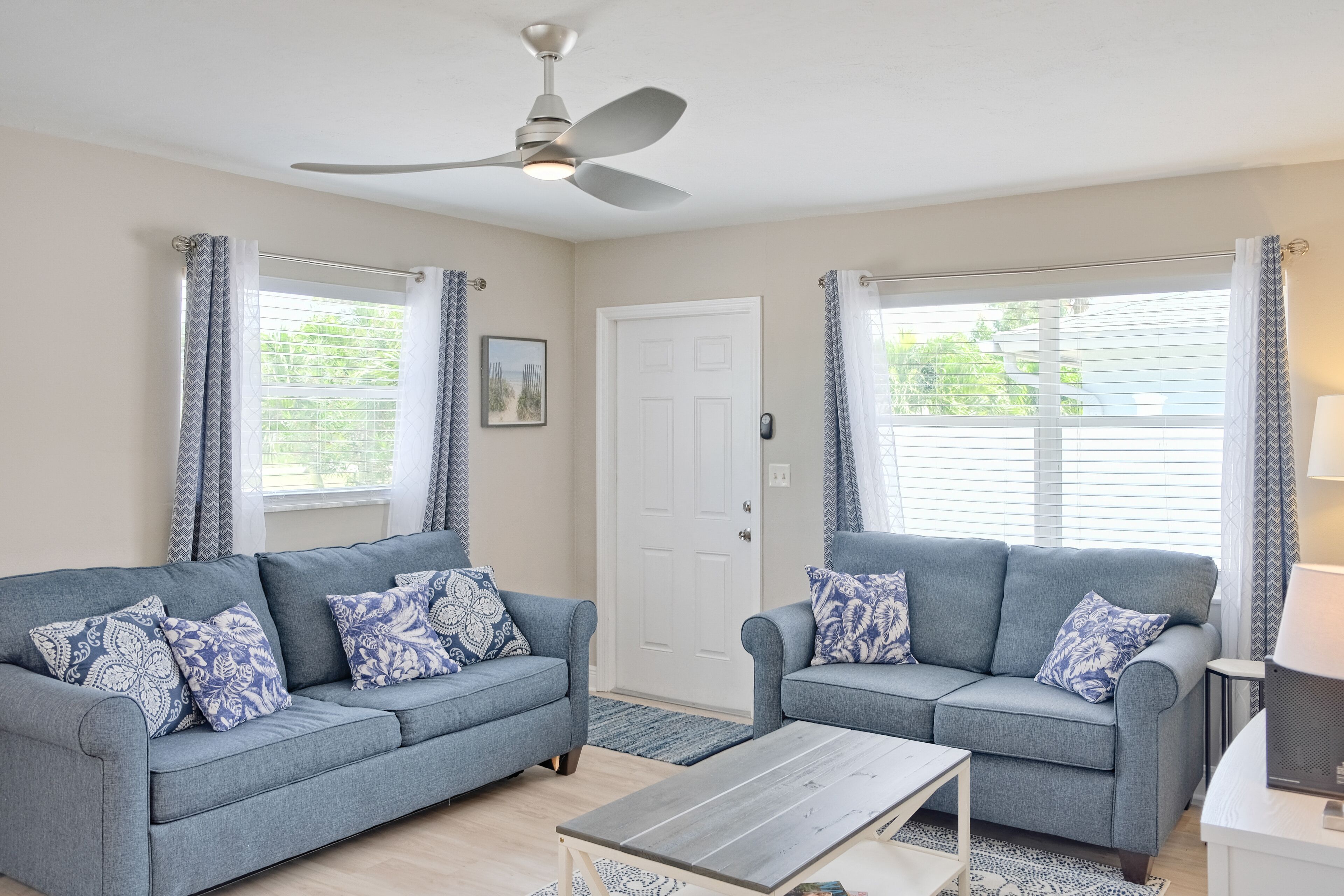 Inviting dog-friendly duplex near Gulf with enclosed yard, central AC, & W/D