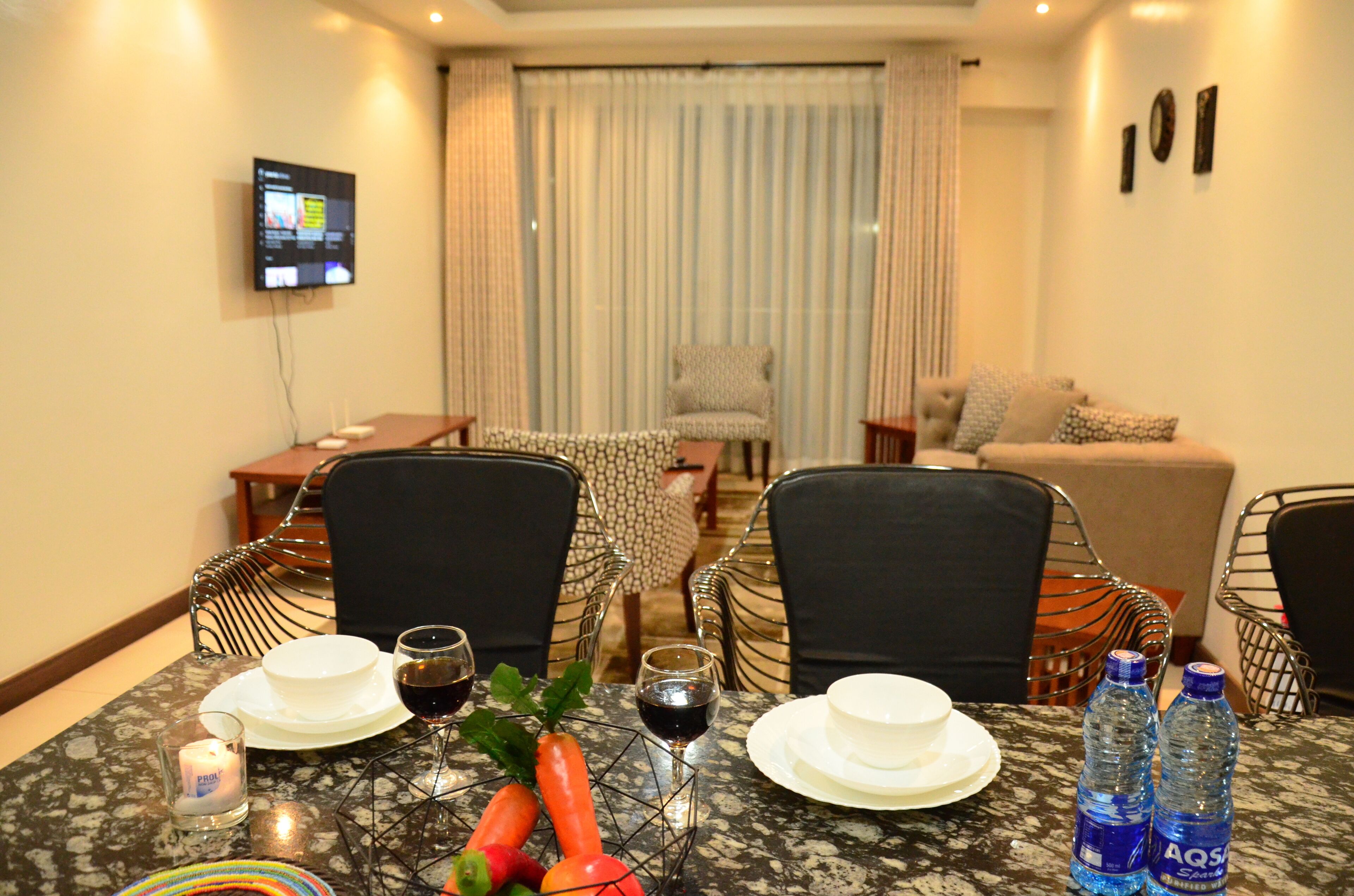 Makan di kamar