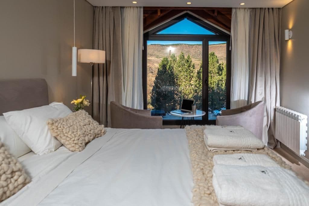 Wifi gratis y ropa de cama 