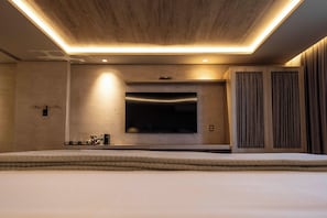Penthouse Luxe, piscine privée, vue mer