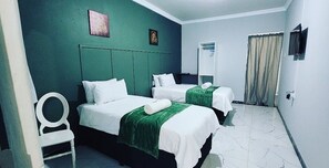Club Shared Dormitory