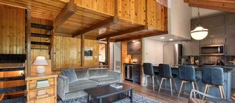 Ski Condo in Chalet Village at Brian Head!