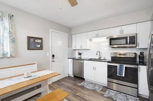 Cheerful residential home with boat launch access