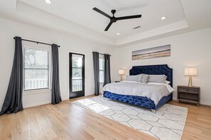 3 Schlafzimmer, Schreibtisch, Bügeleisen/Bügelbrett, kostenloses WLAN