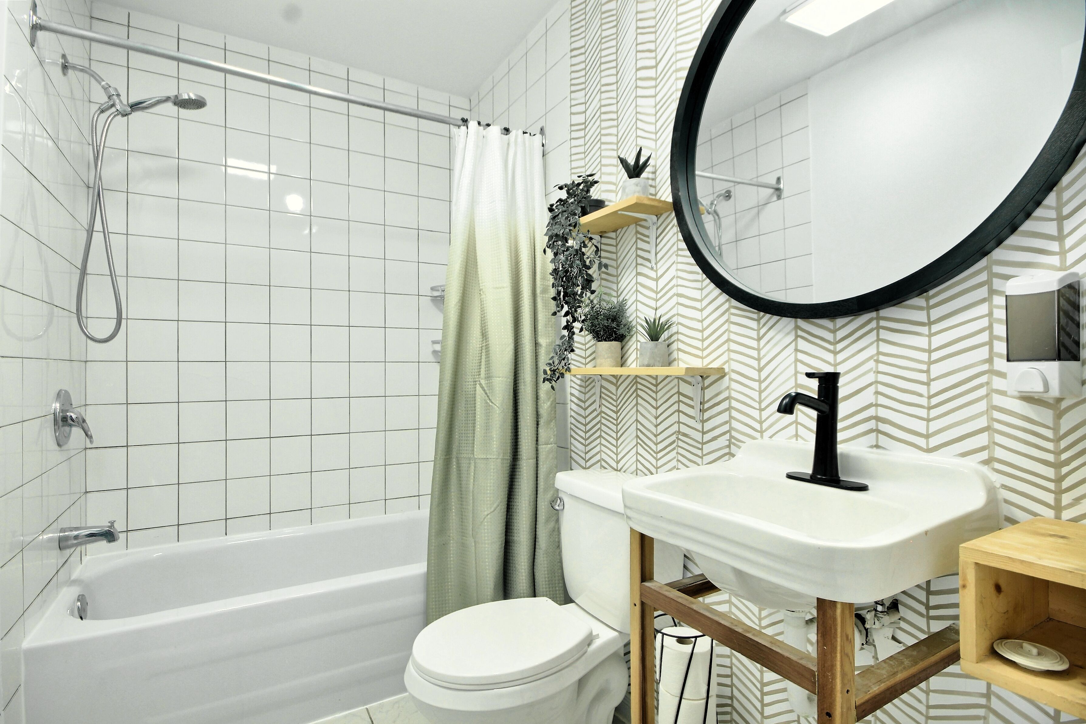 Lit King - 1CH Bien Situé Pour Découvrir Québec