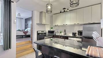 Fridge, microwave, oven, dishwasher