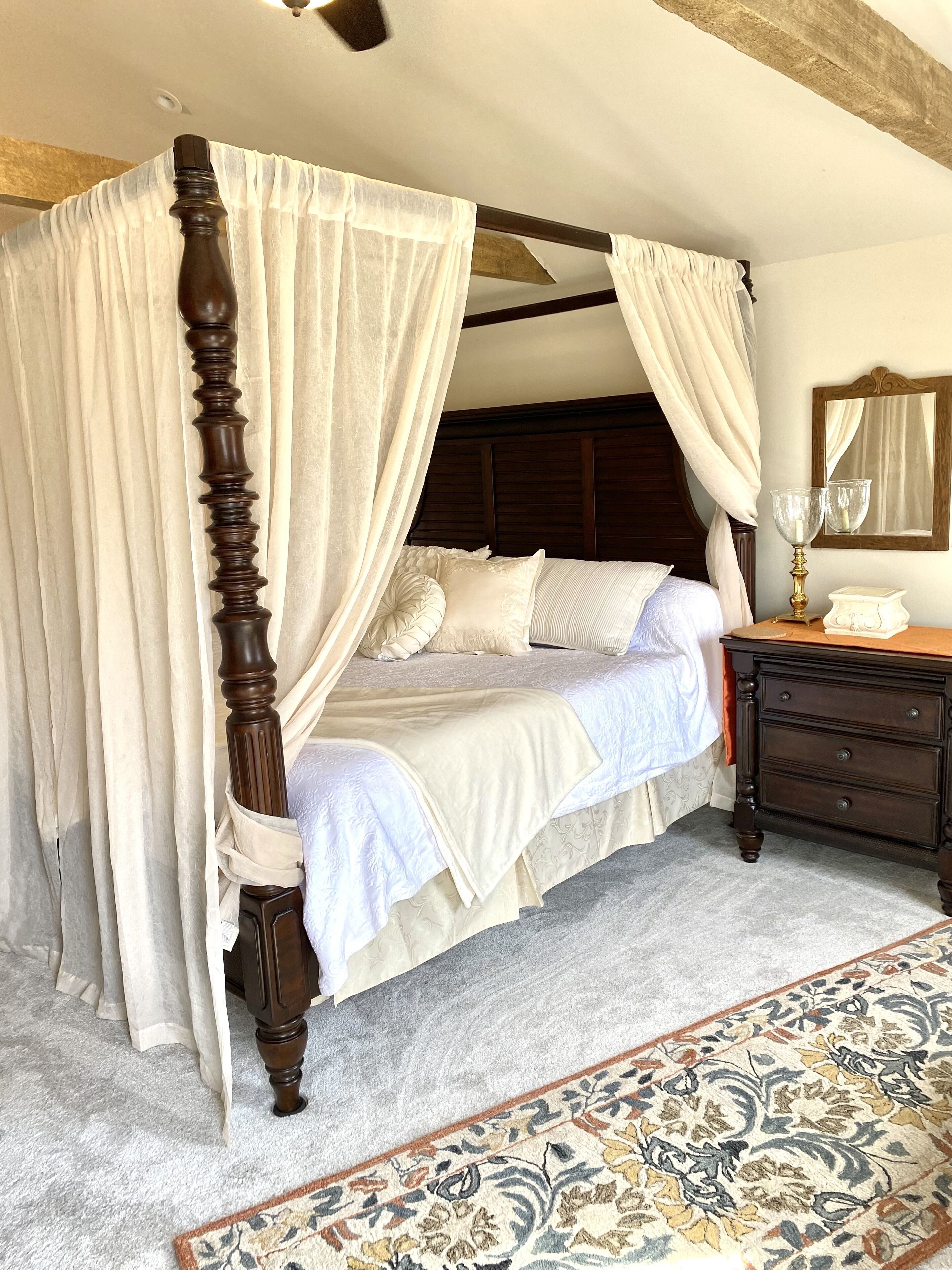 French Cottage in the woods 5min to lake/town