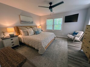 3 chambres, fer et planche à repasser, Wi-Fi gratuit, draps fournis