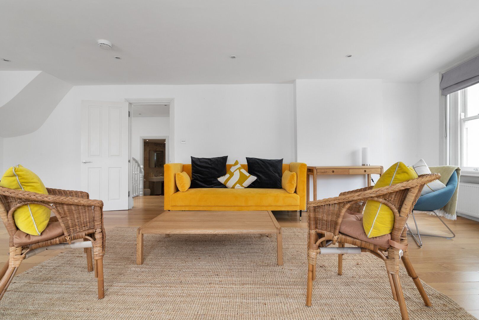 GuestReady - Scenic and spacious village home