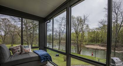 River House, kayak, fishing, king beds, riverfront