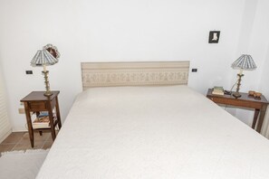 3 bedrooms, bed sheets - Home on the sea - Numana, prestigious sky-land with sea view (Numana)