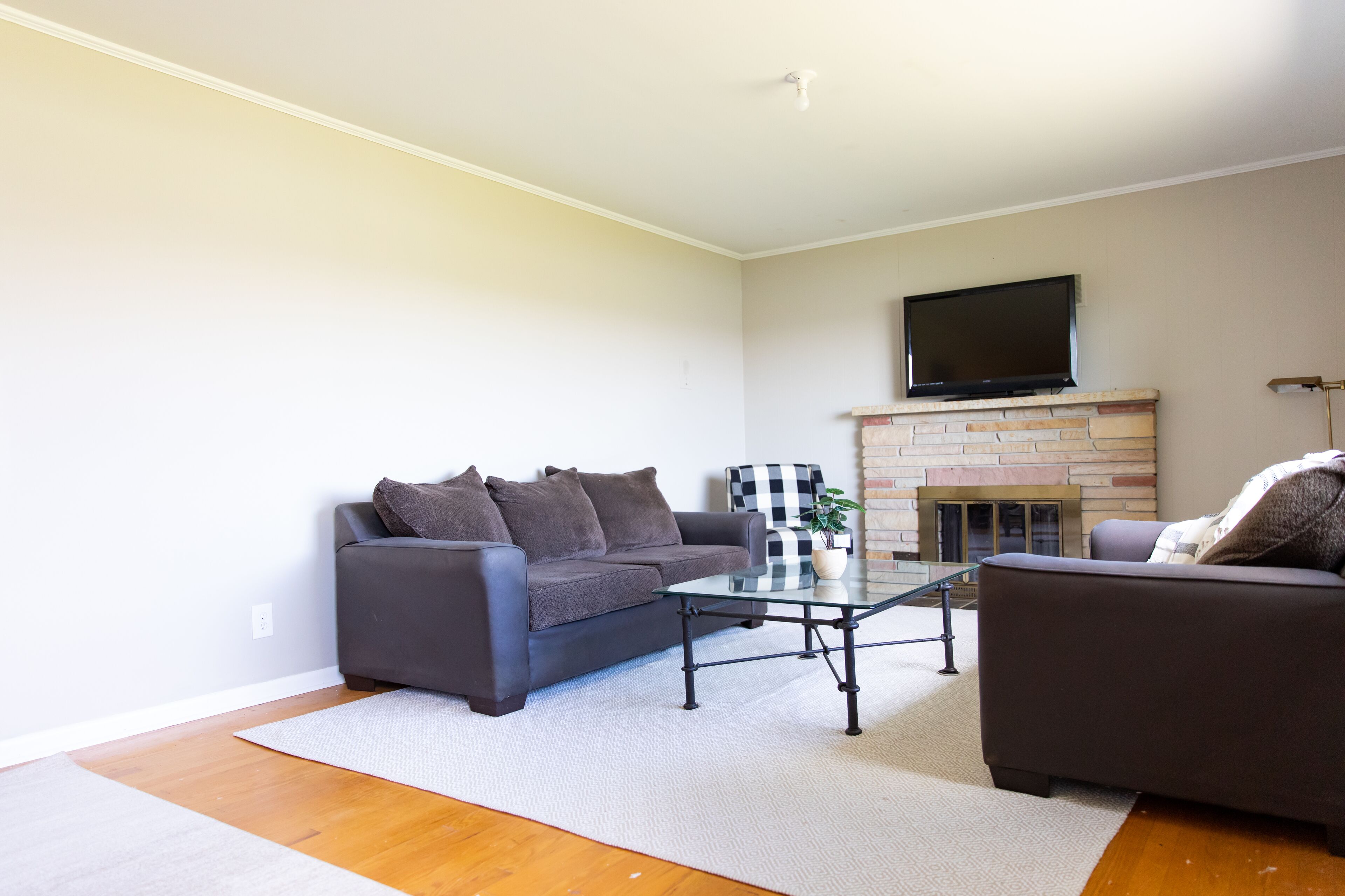 The Retreat at CCWC - Three bedroom house, minutes from Ohio U. & Athens.