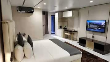 1 bedroom, free WiFi, bed sheets