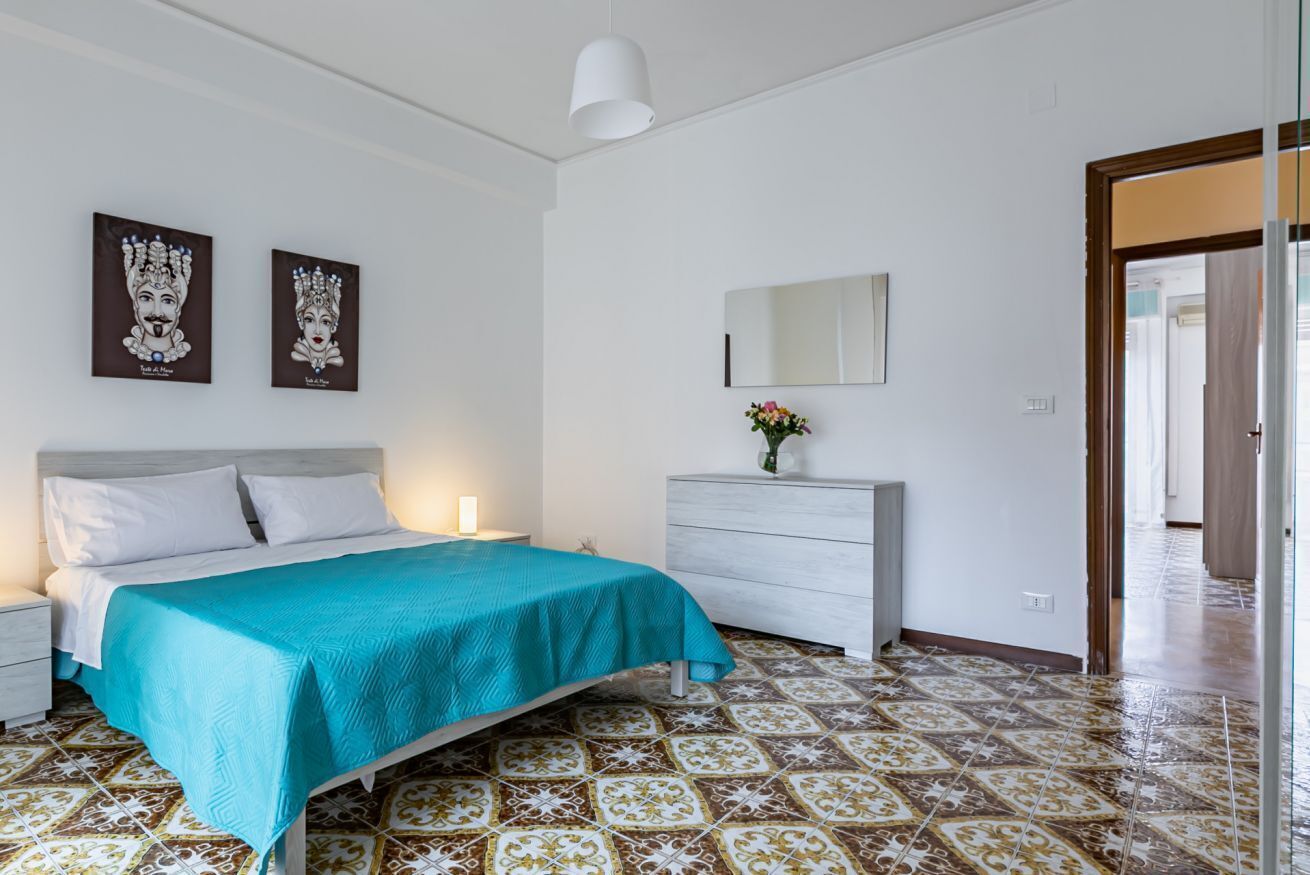 4 chambres, fer et planche à repasser, accès à Internet, literie fournie