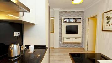 Insonorización, tabla de planchar con plancha y wifi gratis