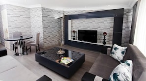Standard Room | 1 bedroom, soundproofing, iron/ironing board, free WiFi