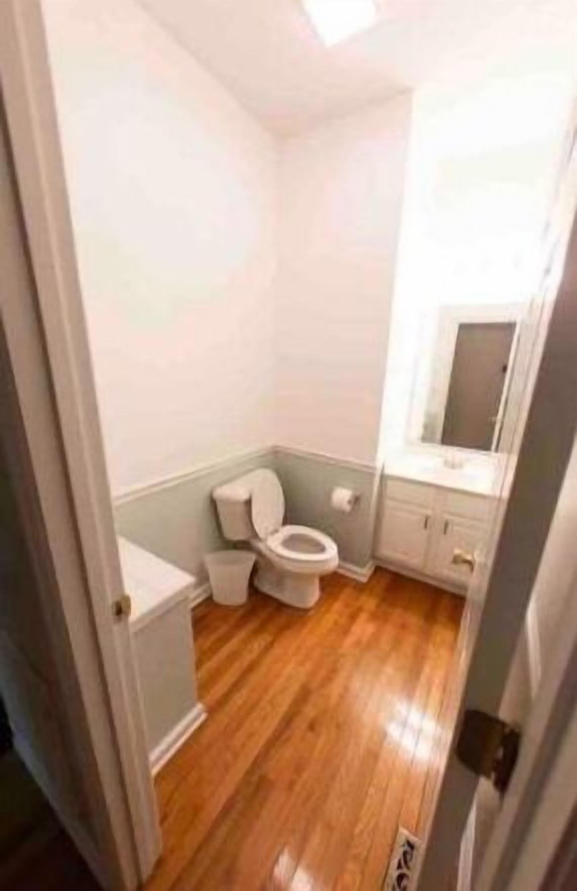 Coastal 4 Bedroom Beach Escape near Topsail Beach