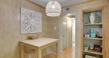 Dallas Condo w/ Pool Access - Walk to Knox Street!