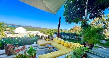 The Hippie Palace, A sublime experience with incredible views