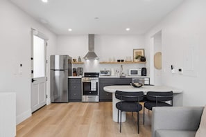 Apartment (1 Bedroom) | Exterior - Casa Jardin (Santa Barbara)