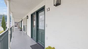Apartment (2 Bedrooms) | Außenbereich