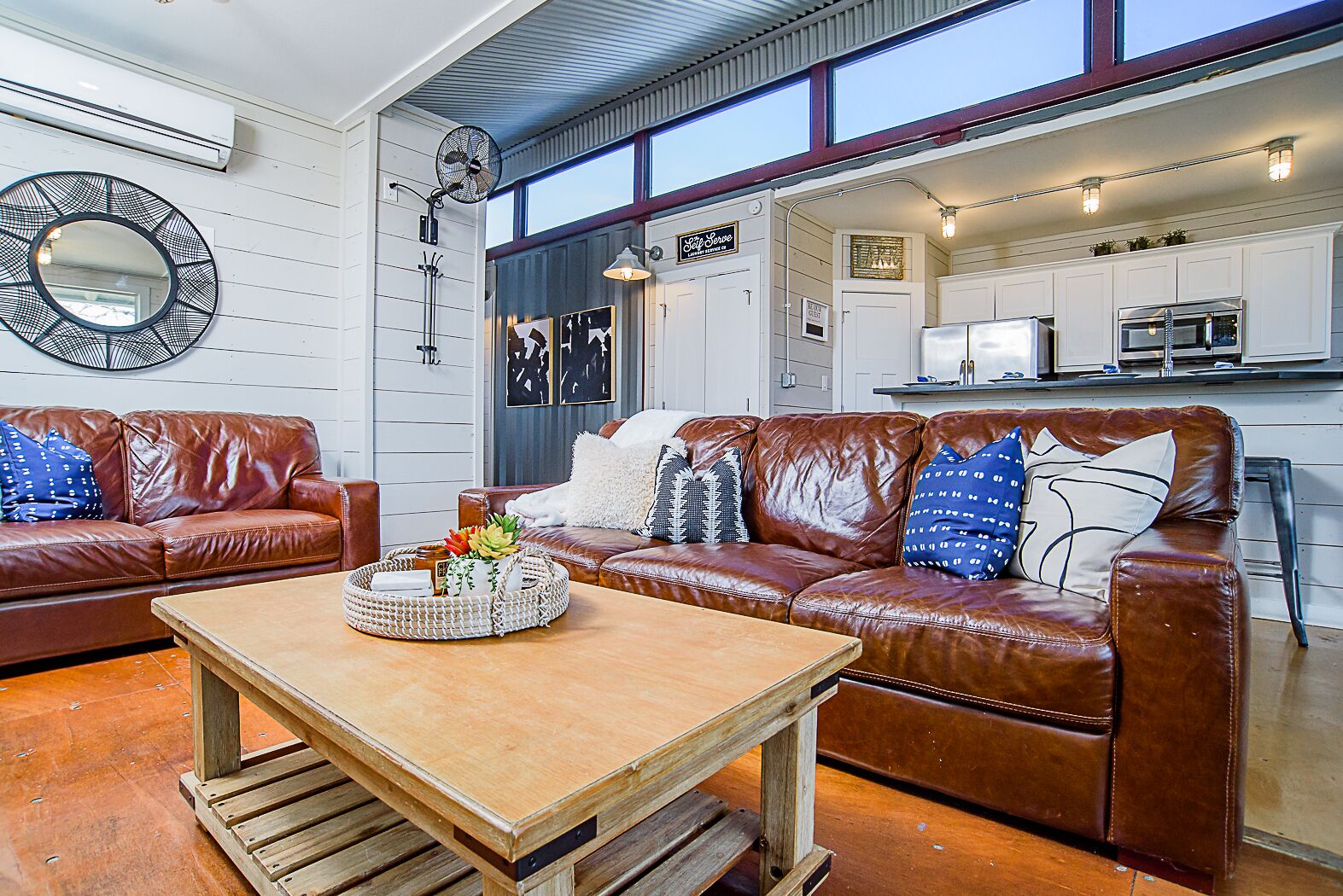 Unique Stay-Guadalupe River-Container Home